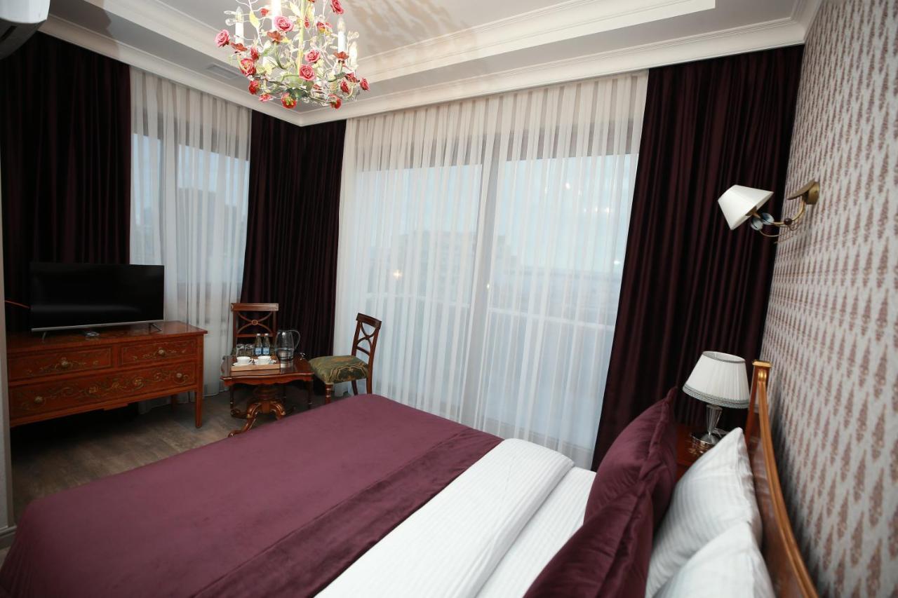 West Inn Hotel & Restaurant Nz Baku Exterior photo