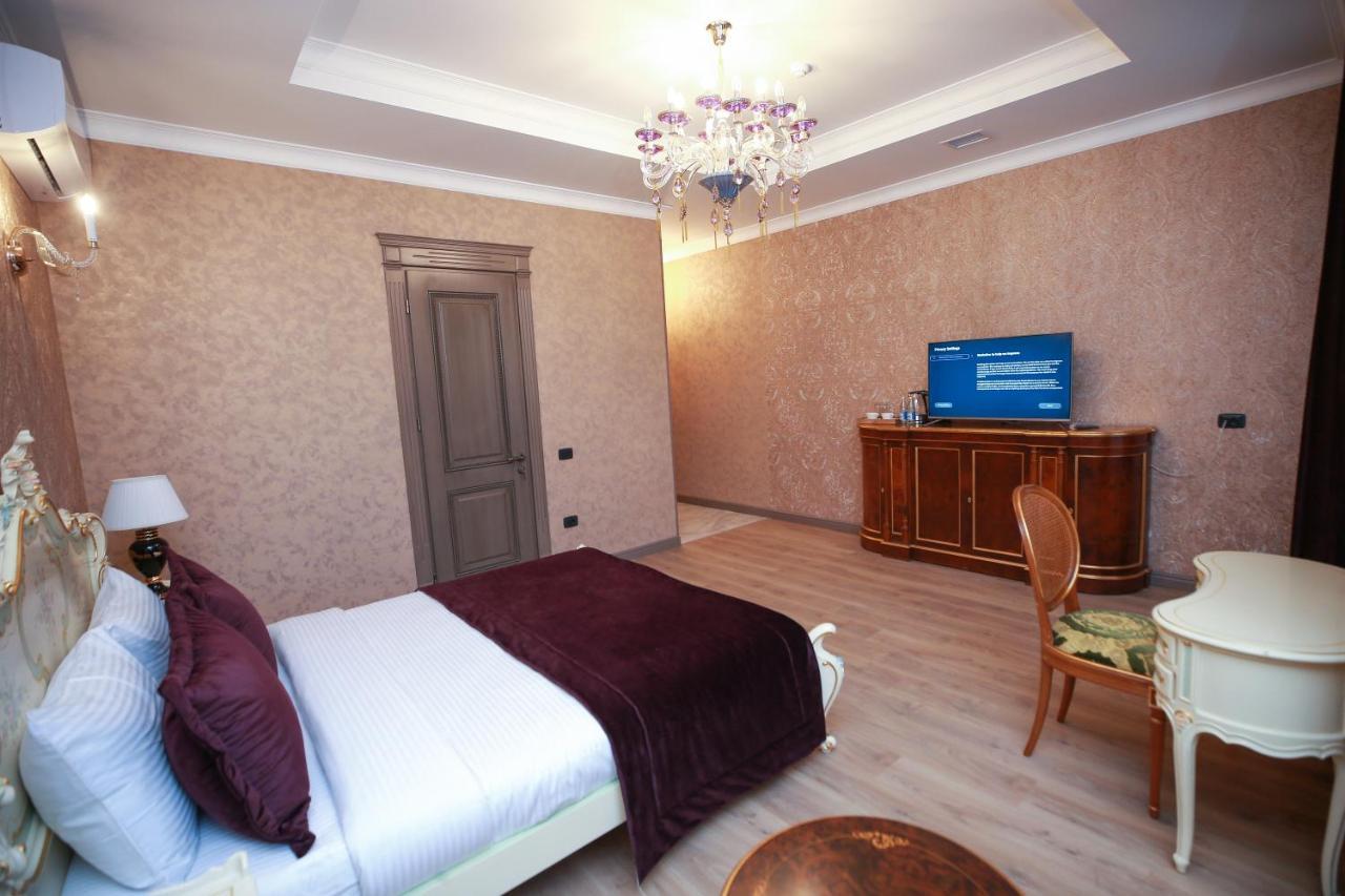 West Inn Hotel & Restaurant Nz Baku Exterior photo