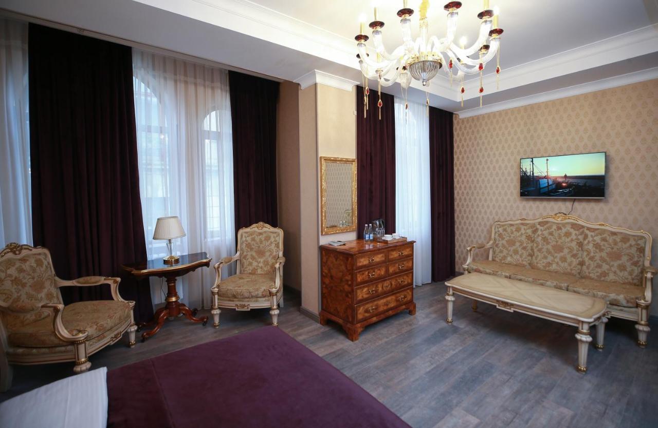 West Inn Hotel & Restaurant Nz Baku Exterior photo