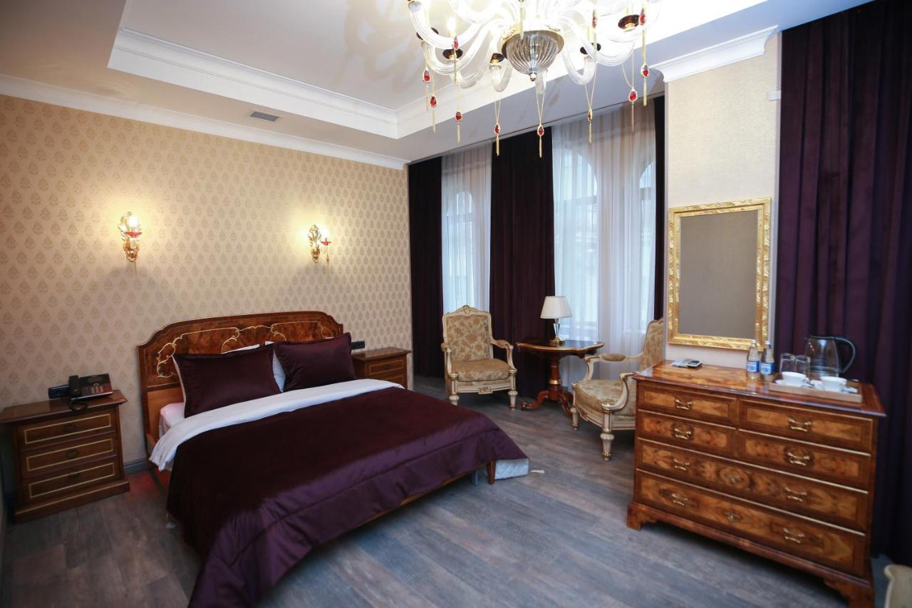 West Inn Hotel & Restaurant Nz Baku Exterior photo