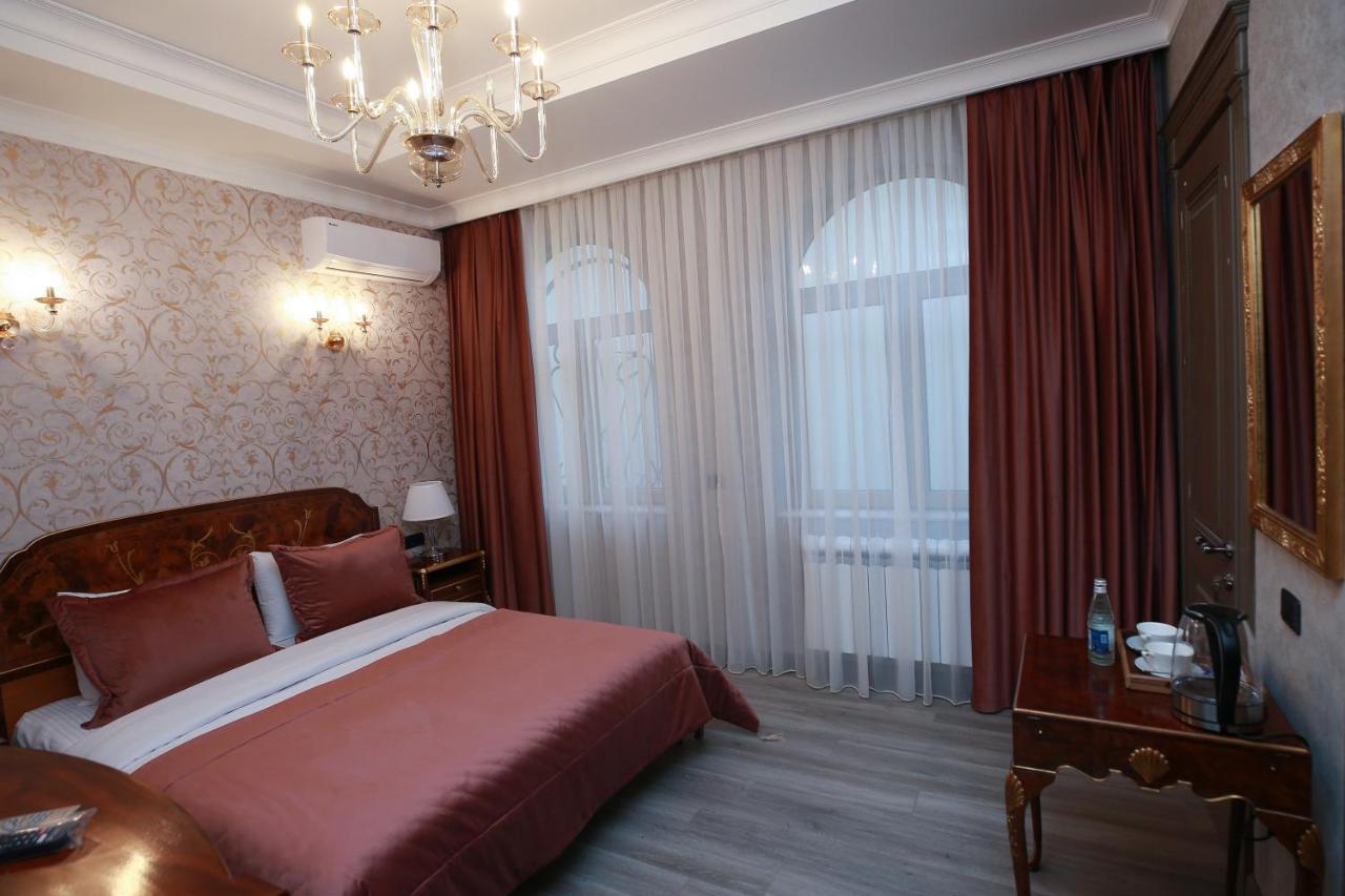 West Inn Hotel & Restaurant Nz Baku Exterior photo